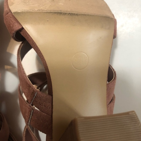 Universal Thread suede block heels - Picture 6 of 9